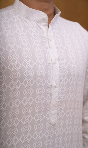 THE NYTIKA STRAIGHT KURTA